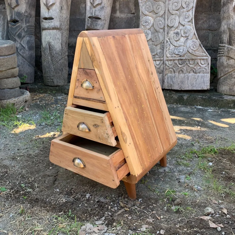 Cassettiera triangolare 3 cassetti legno di teak riciclato
