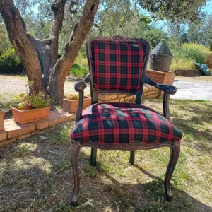 Poltroncine artigianali con stoffa tartan