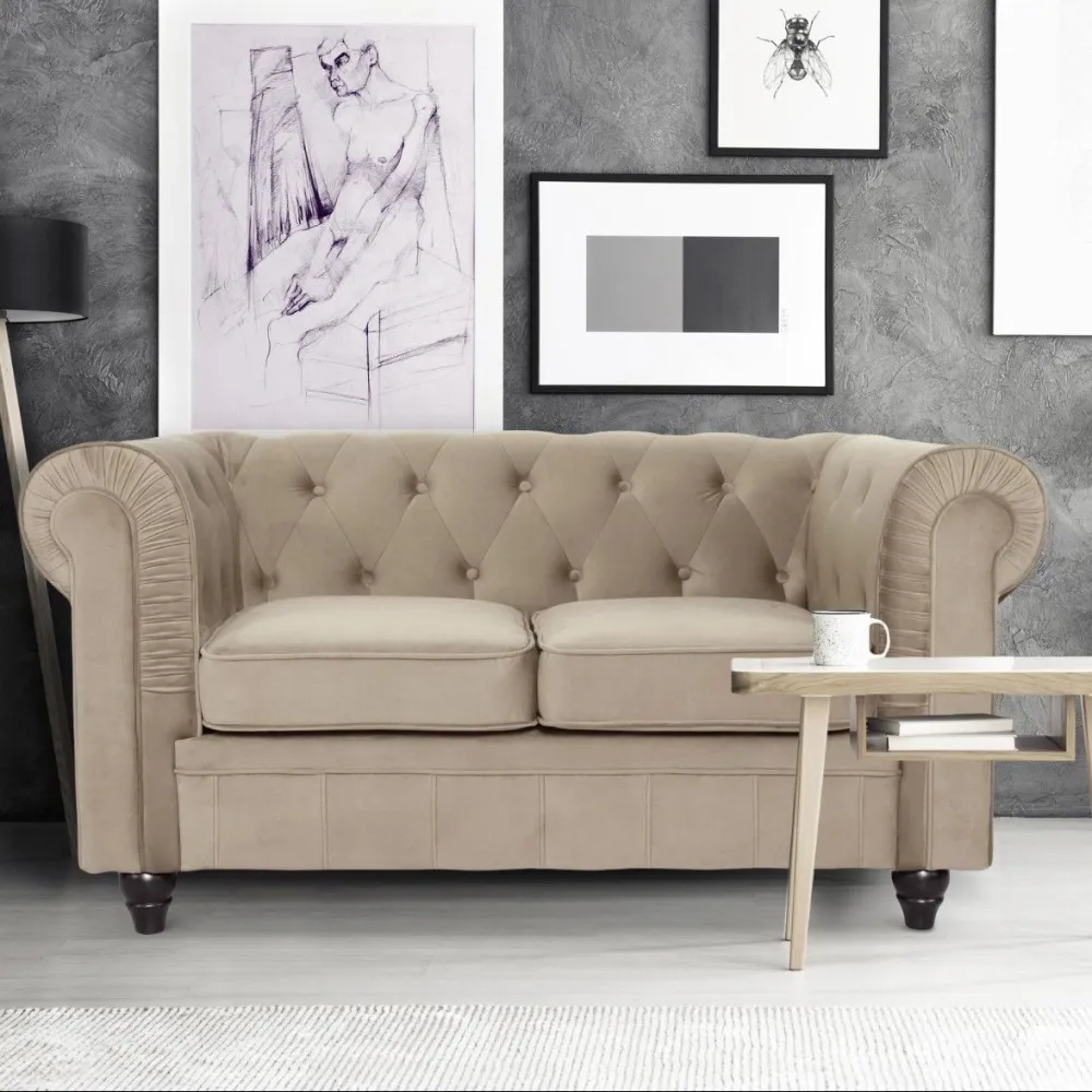 Grande divano 2 posti Chesterfield velluto colore talpa