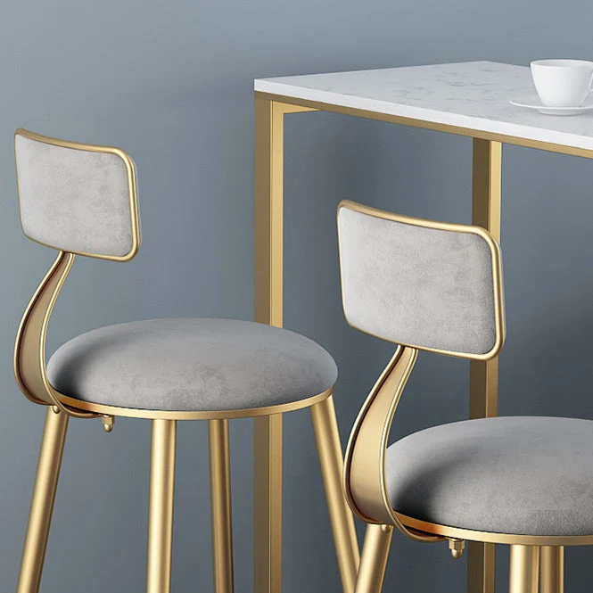 Bancone rotondo scandinavo con schienale basso e sgabello da bar metallo con cuscino Clearhalo