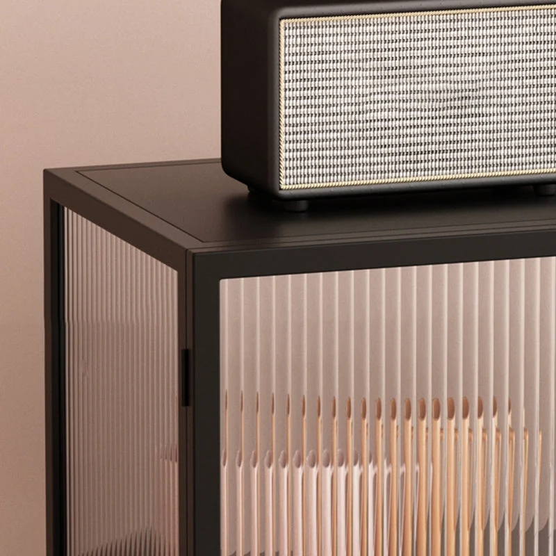 Credenza moderna metallo con ante vetro e 2 ante Clearhalo