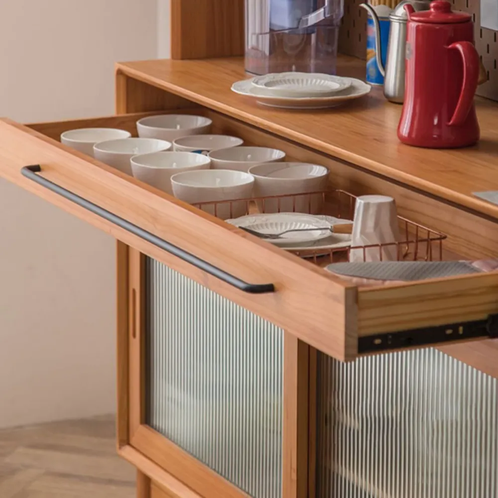 Credenza moderna da soggiorno legno di pino con cassetti e anta vetro Clearhalo