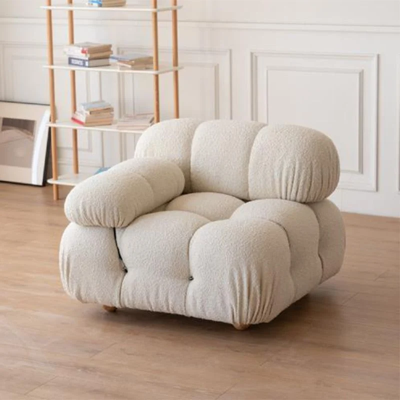 Divano capitonnè color crema 2-3 posti Divano moderno con braccioli con rivestimento pillow top Clearhalo
