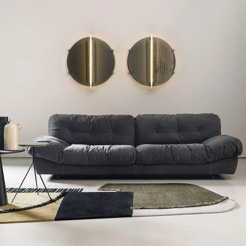 Divano con braccioli rettangolari blu stile moderno, con base materiale di pino e pelle di daino Clearhalo
