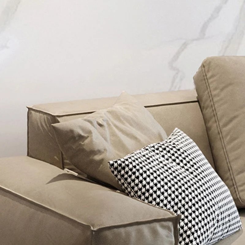 Divano moderno con braccioli quadrati Divano pelle resistente all'acqua con cuscini Clearhalo
