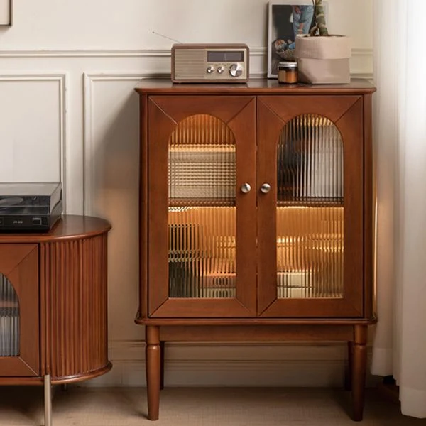 Gabinetto Curio per soggiorno moderno con ante vetro legno massello e illuminazione Clearhalo