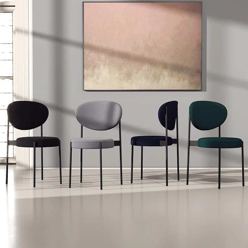 Home Sedia laterale scandinava Sedia da sala da pranzo imbottita metallo con schienale aperto Clearhalo