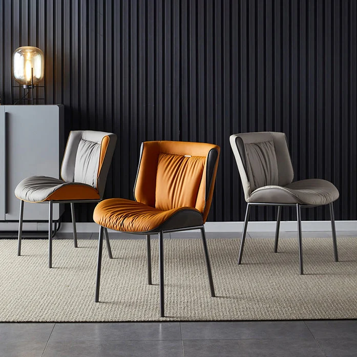 Home Sedia laterale scandinava Sedia da sala da pranzo imbottita metallo con schienale alto Clearhalo