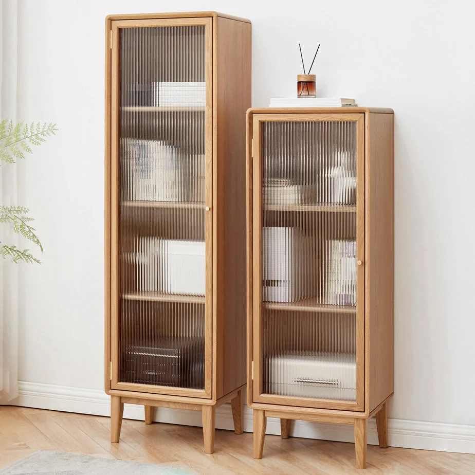 Mobiletto per soggiorno moderno Curio legno massello con ante vetro Clearhalo