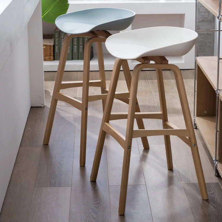 Poggiapiedi scandinavo Sgabello da tè al latte Sgabello da bar plastica con finitura opaca Clearhalo