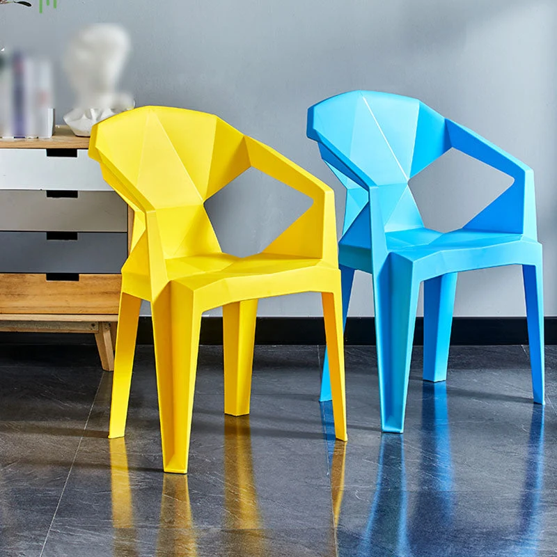 Poltrona da cucina moderna impilabile plastica con schienale doghe Clearhalo
