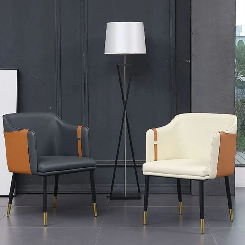Poltrona imbottita Glam Sedia da pranzo ecopelle e metallo Clearhalo