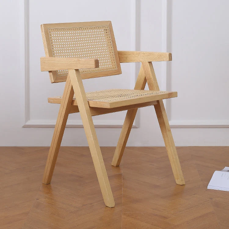 Poltrona da pranzo moderna con schienale aperto legno massello con finitura opaca Clearhalo