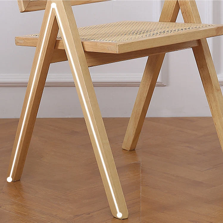 Poltrona da pranzo moderna con schienale aperto legno massello con finitura opaca Clearhalo