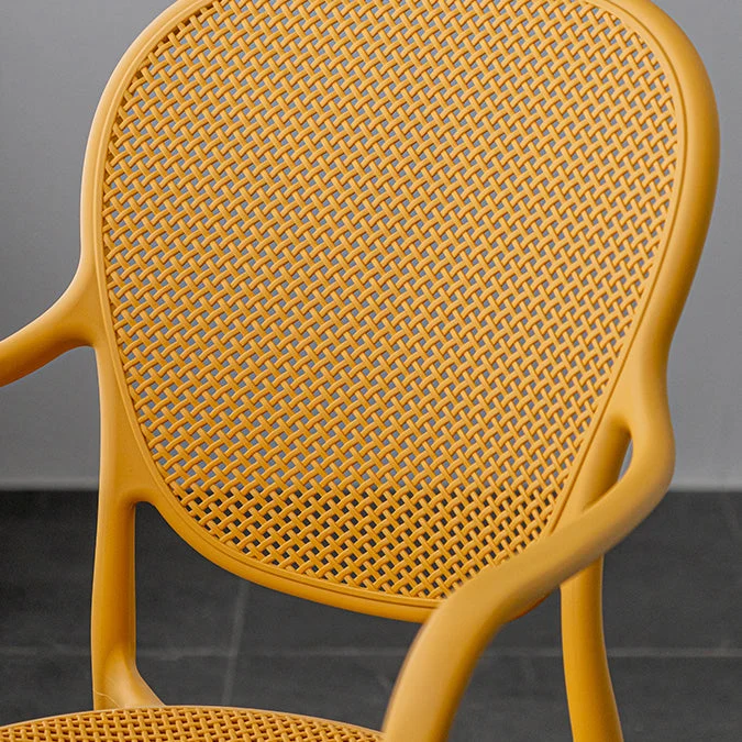Poltrona da pranzo moderna plastica King Louis con schienale laterale Clearhalo
