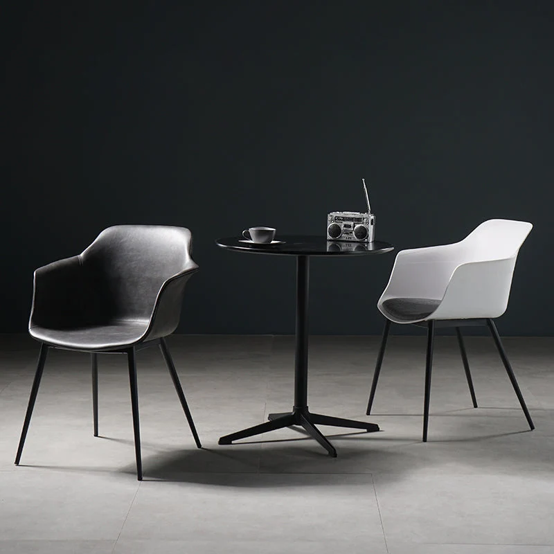 Poltrona da pranzo scandinava Sedia laterale con schienale massiccio e 4 gambe metallo per uso domestico Clearhalo
