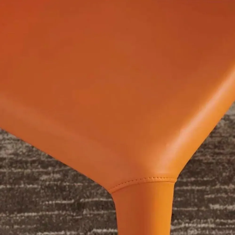 Poltrona da pranzo singola stile designer con braccioli pelle, finitura opaca, schienale solido Clearhalo