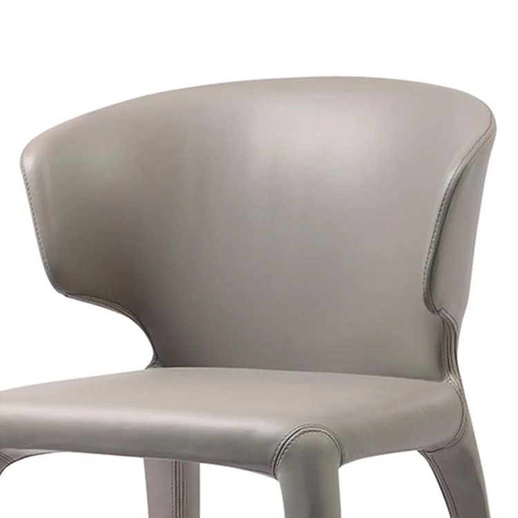 Poltrona da pranzo singola stile designer con braccioli pelle con finitura opaca Wingback Clearhalo