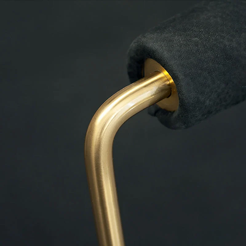 Poltrona da pranzo stile moderno con schienale aperto e base metallo per sala da pranzo Clearhalo