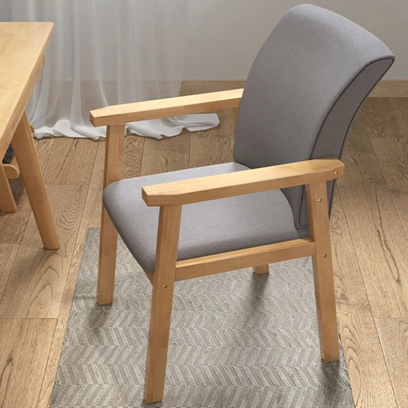 Poltroncina contemporanea per interni. Sedia singola per sala da pranzo legno imbottito con schienale massiccio Clearhalo