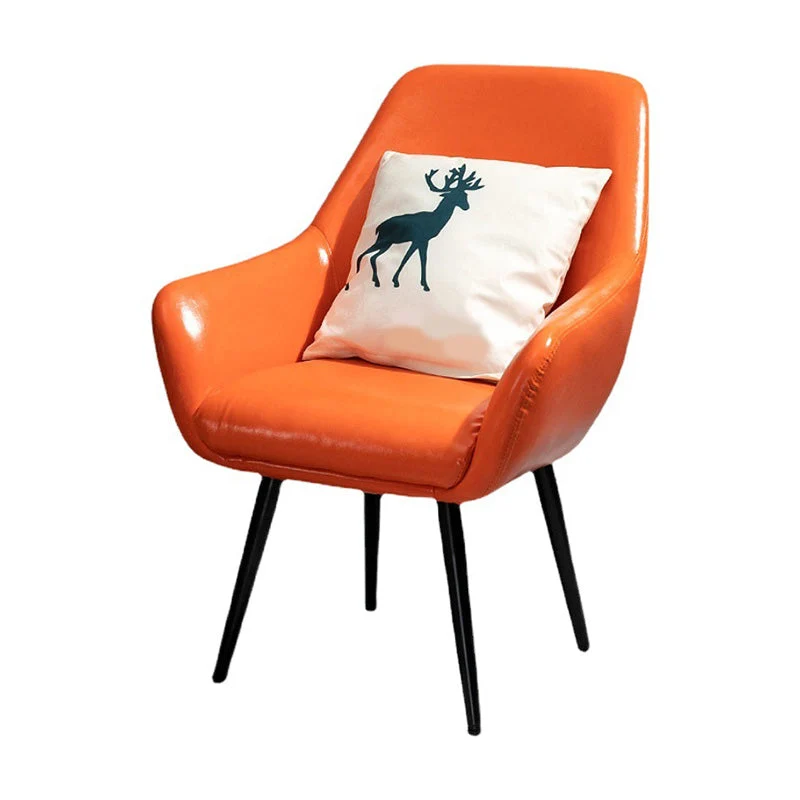 Poltroncina larga 24,8" cuoio rigenerato con quattro gambe base e braccioli svasati Clearhalo