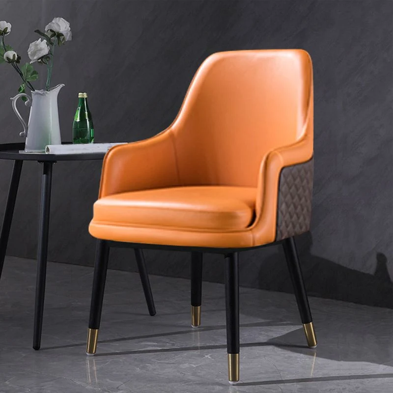 Poltroncina pelle Sedia da pranzo per interni stile glam per sala da pranzo Clearhalo