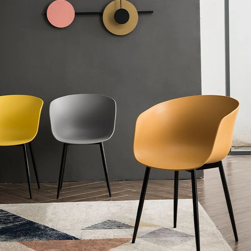 Poltroncina stile nordico Sedia laterale plastica per la casa con gambe nere 22"x22"x30,3" Clearhalo