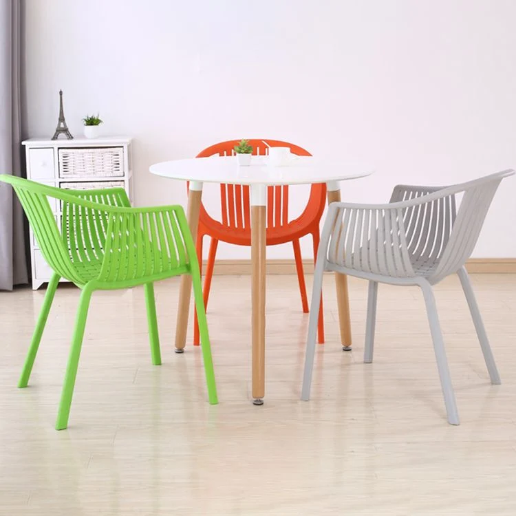 Poltrone da pranzo scandinave Poltrona da pranzo con schienale doghe plastica (set di 4) Clearhalo