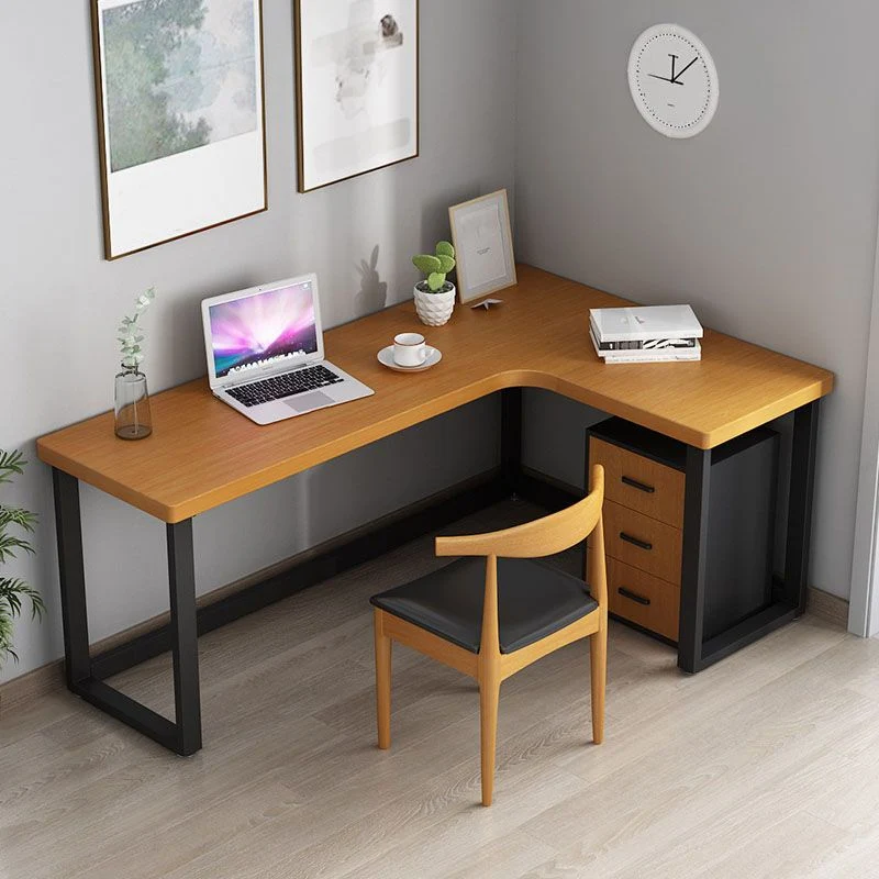 Scrivania moderna da ufficio forma di L naturale, legno massello, con cassetti Clearhalo