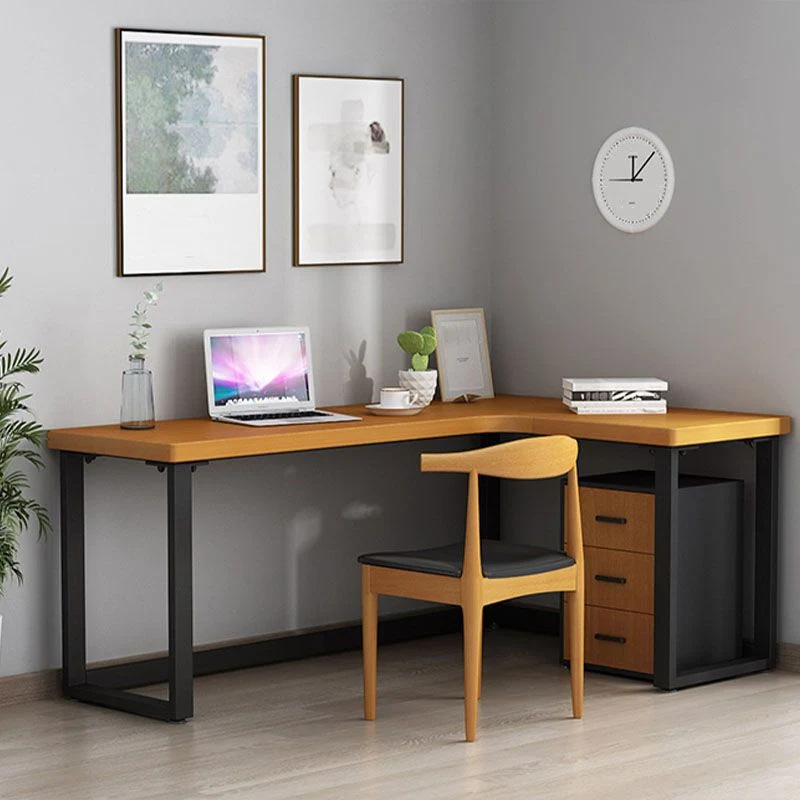 Scrivania moderna da ufficio forma di L naturale, legno massello, con cassetti Clearhalo