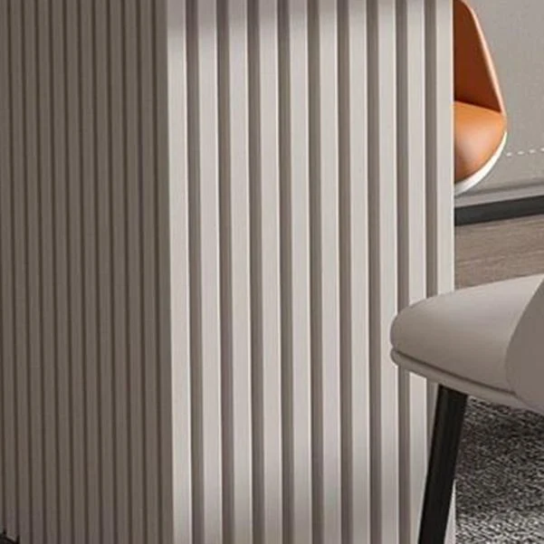 Scrivania pietra beige con piedistallo da ufficio con base metallo cromato Clearhalo
