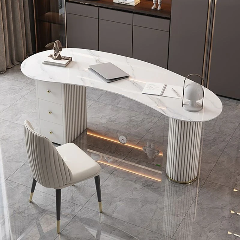 Scrivania da ufficio con piedistallo Glam dalla forma non convenzionale, bianco Clearhalo