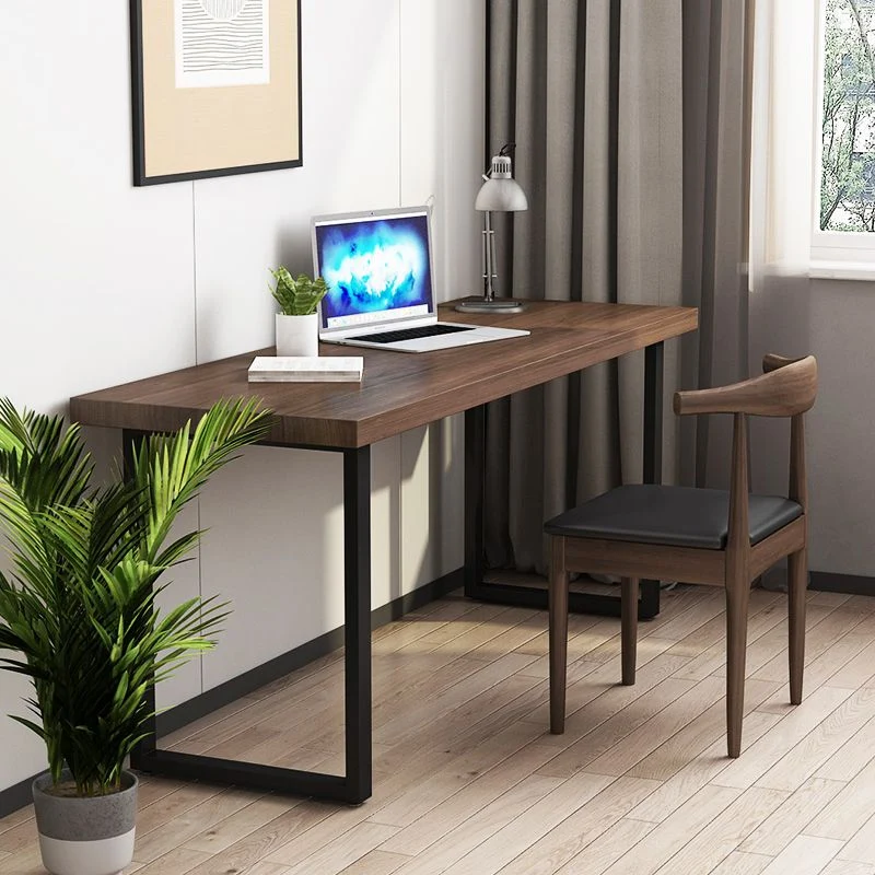 Scrivania da ufficio stile industriale Scrivania rettangolare legno massello con base slitta per la casa Clearhalo