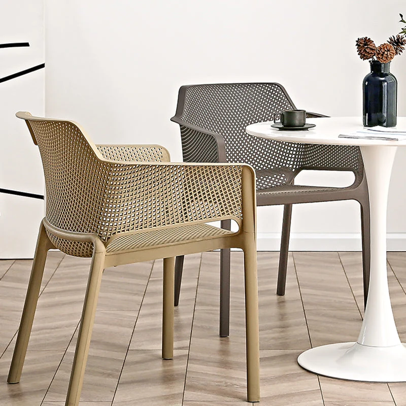 Sedia con braccioli stile designer, sedia laterale con schienale incrociato plastica per ristorante Clearhalo