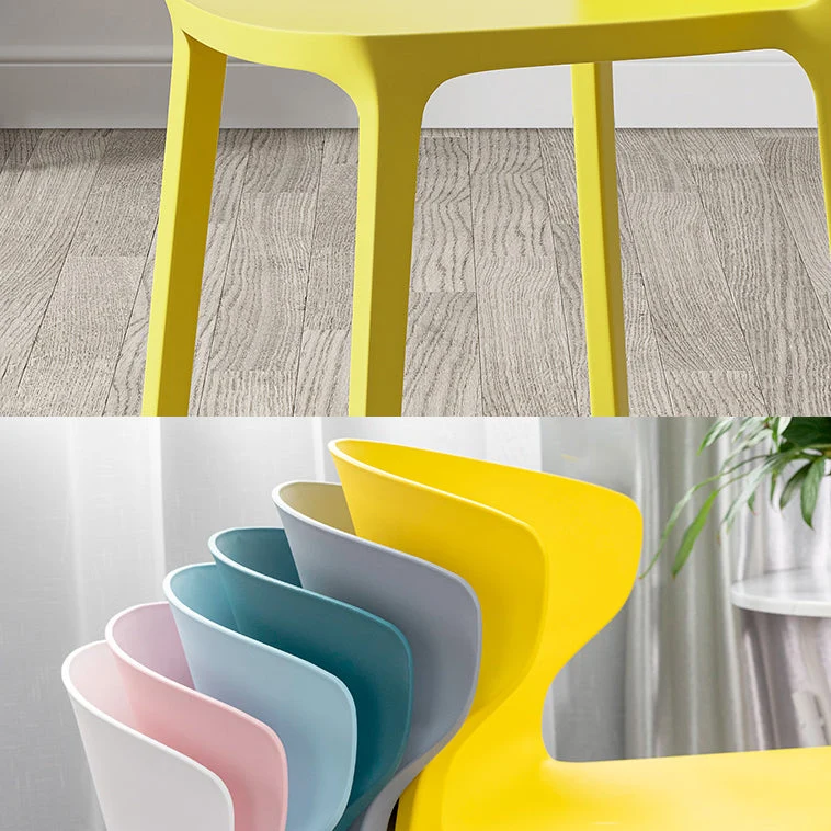 Sedia da conferenza scandinava plastica con finitura opaca, sedia da pranzo con schienale alare Clearhalo