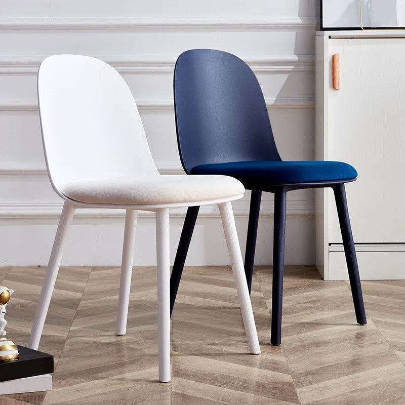 Sedia contemporanea da pranzo, sedie laterali senza braccioli con gambe plastica per cucina Clearhalo