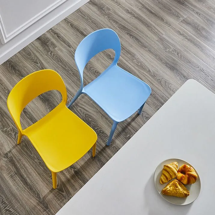Sedia da cucina contemporanea plastica Sedia laterale per sala da pranzo con schienale aperto Clearhalo