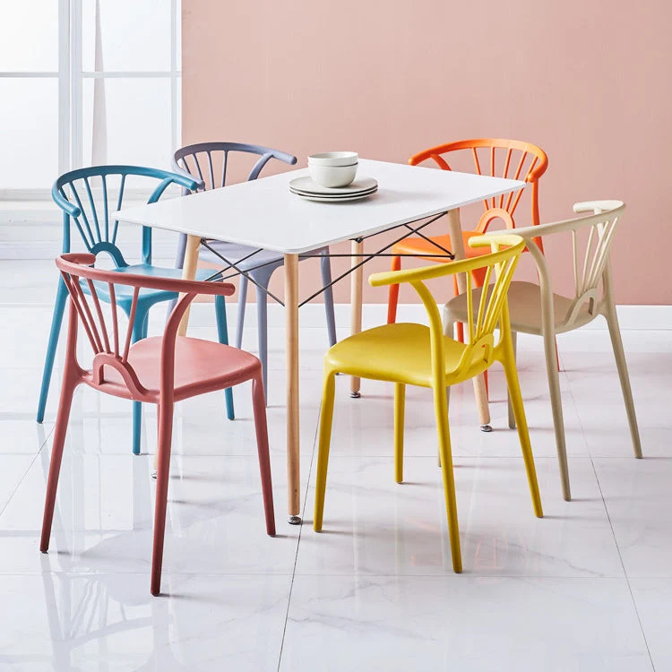 Sedia impilabile moderna con braccio oscillante plastica per interni ed esterni Clearhalo