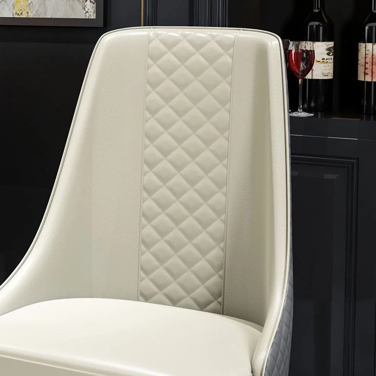 Sedia laterale curva pelle contemporanea Sedie Parsons con finitura opaca Clearhalo
