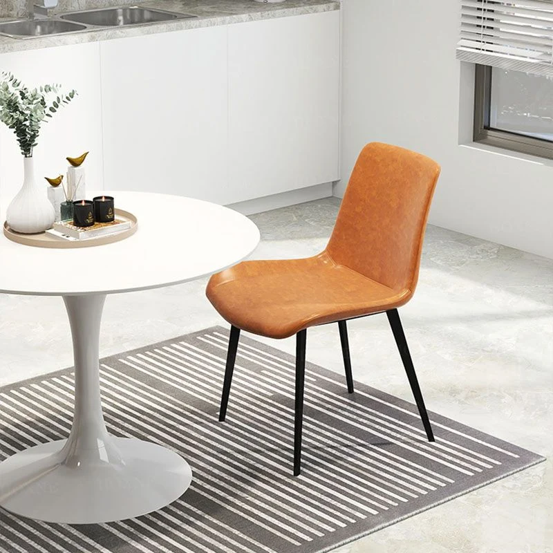 Sedia laterale dal design industriale ecopelle Sedia con schienale solido per la casa Clearhalo