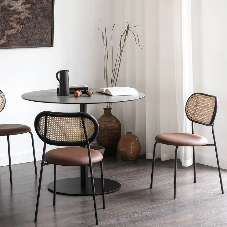 Sedia laterale ecopelle Sedia da pranzo stile moderno con schienale canna per interni Clearhalo