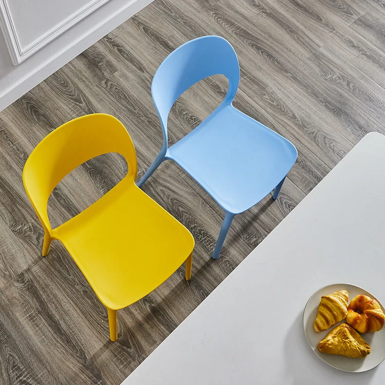 Sedia laterale moderna plastica per la casa, impilabile, sedia da pranzo senza braccioli con schienale aperto Clearhalo