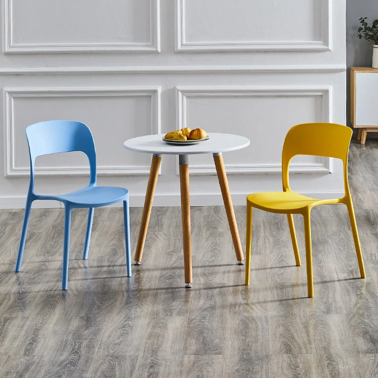 Sedia laterale moderna plastica per la casa, impilabile, sedia da pranzo senza braccioli con schienale aperto Clearhalo
