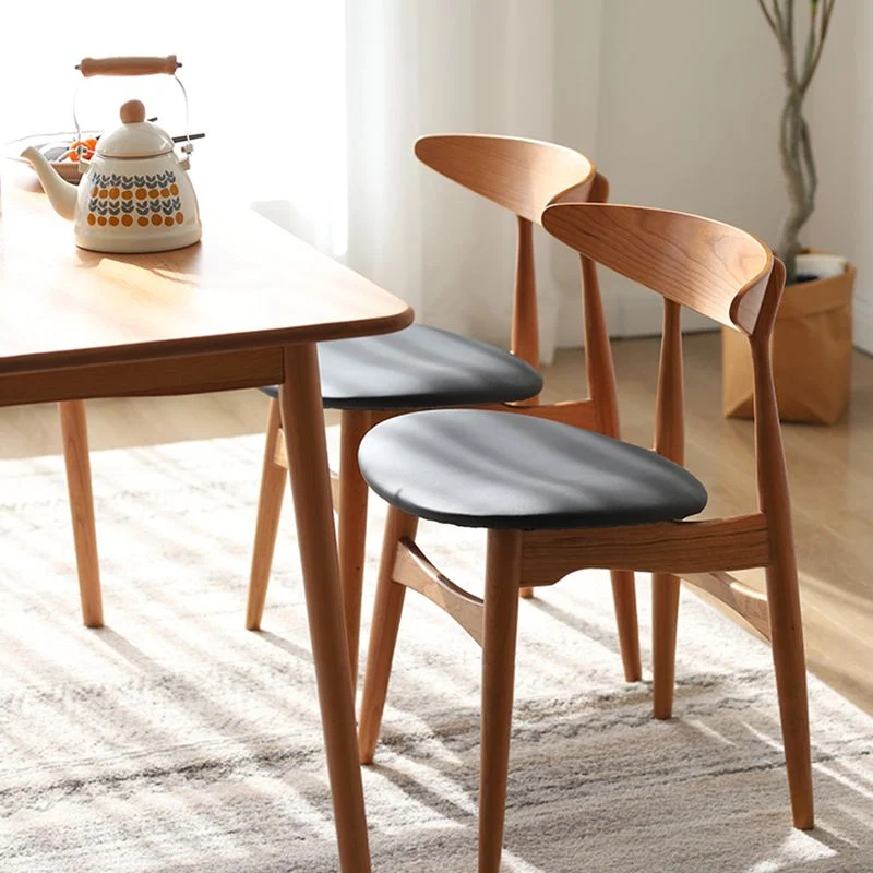 Sedia laterale da pranzo legno massello da cucina contemporanea con schienale aperto Clearhalo