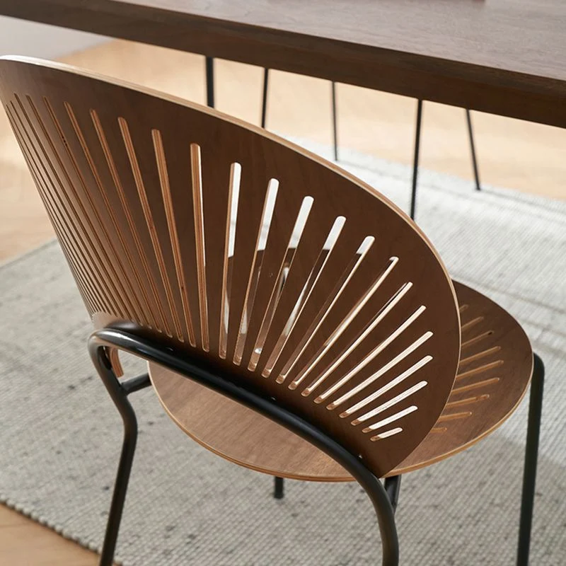 Sedia laterale da pranzo legno stile industriale Sedia laterale da pranzo con schienale aperto Clearhalo