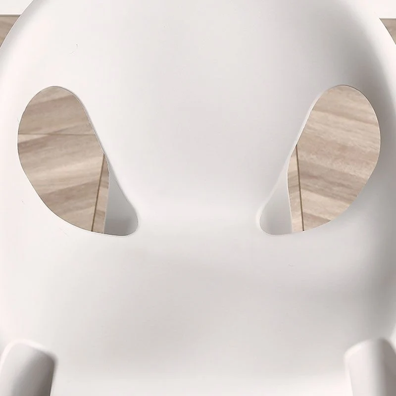 Sedia moderna con braccioli plastica con schienale aperto per sala da pranzo e camera da letto Clearhalo