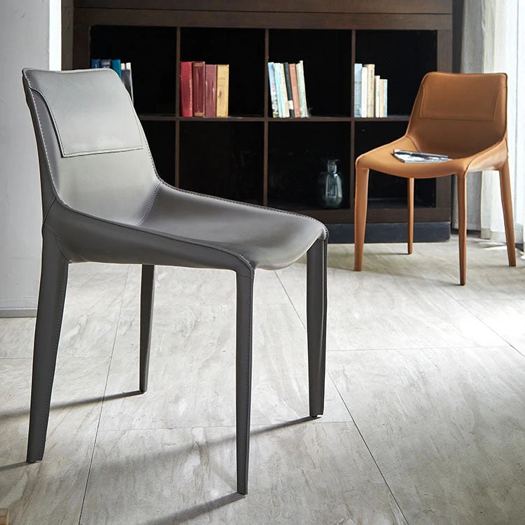Sedia moderna pelle per sala da pranzo per interni ed esterni Sedia con schienale solido senza braccioli Clearhalo