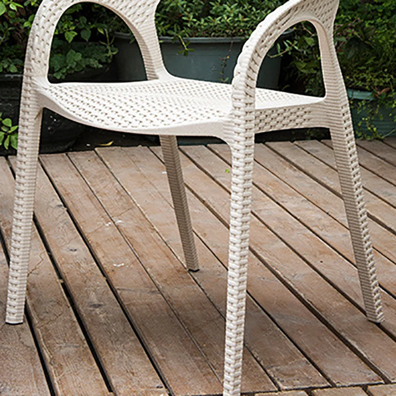 Sedia moderna per interni ed esterni Poltrona da pranzo plastica per patio Clearhalo