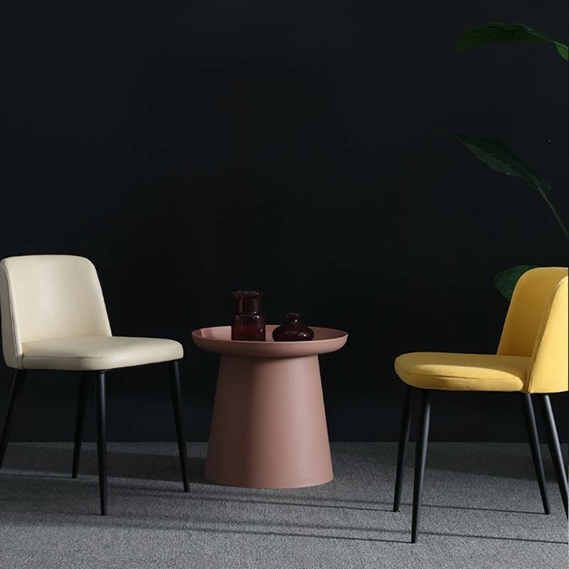 Sedia Parsons Chair metallo stile moderno imbottita con gambe nere Clearhalo