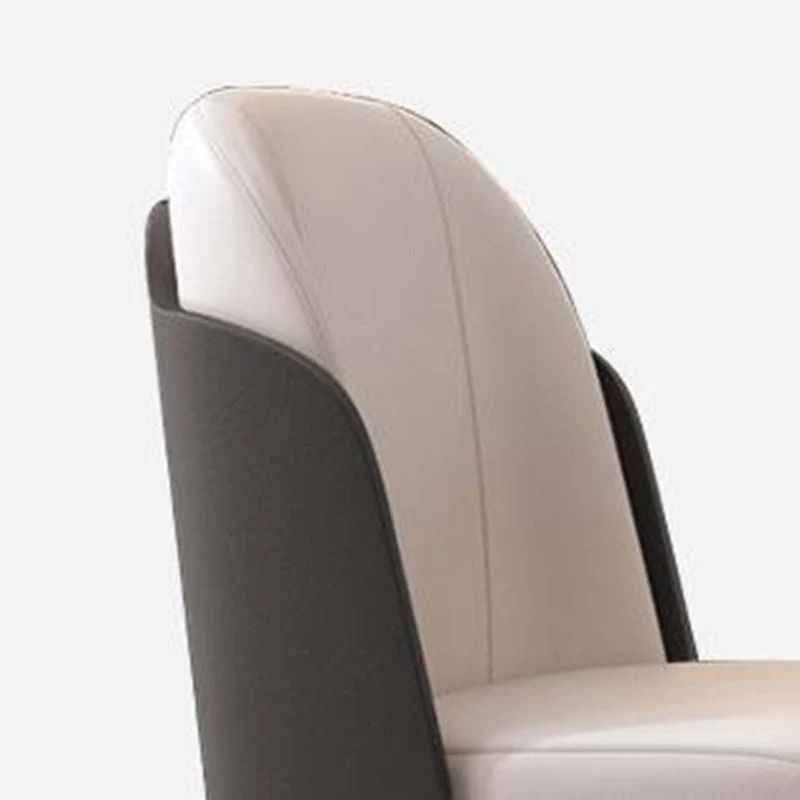 Sedia Parsons ecopelle stile glamour con gambe legno per cucina Clearhalo